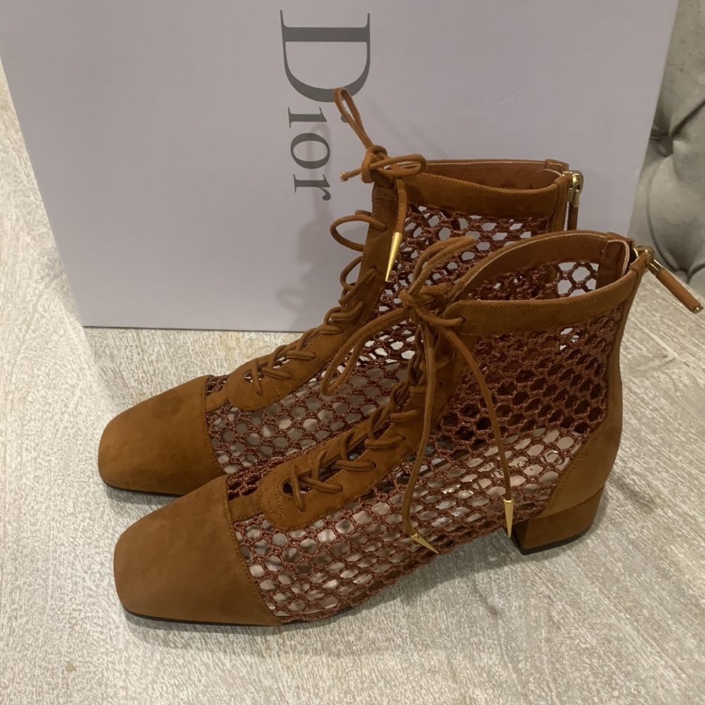 DIOR Naughtily-D suede booties - Picture 4 of 11